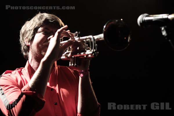 FOL CHEN - 2010-05-19 - PARIS - La Maroquinerie - 